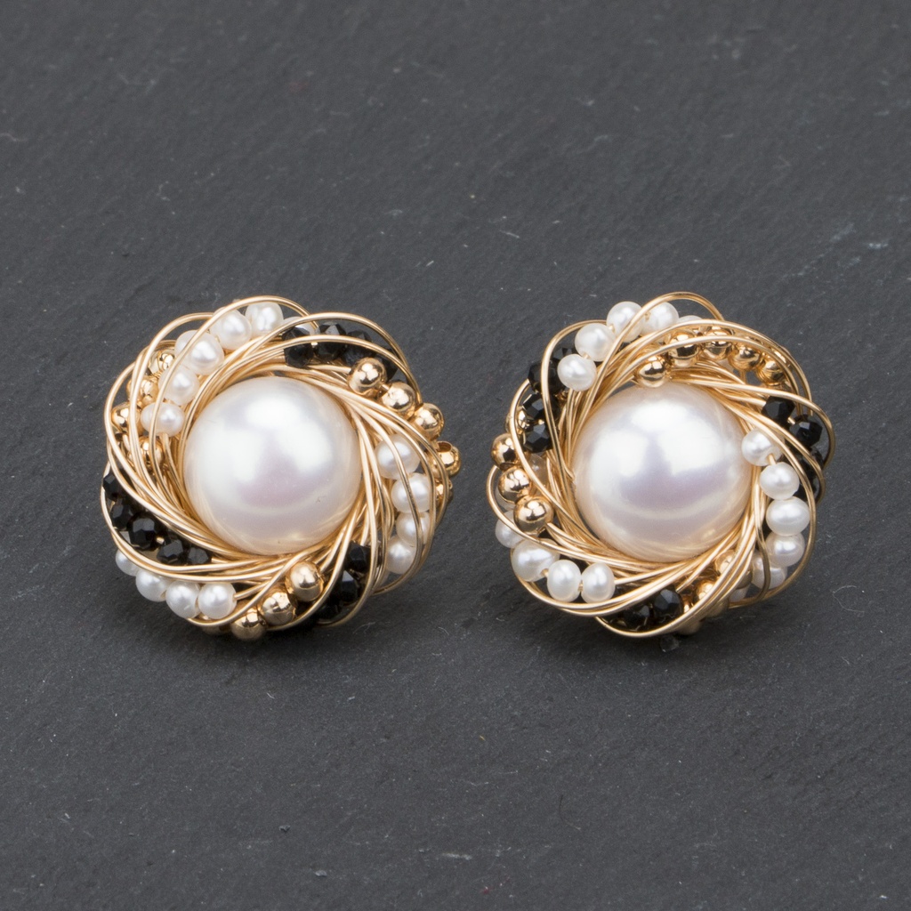 Freshwater Pearl Bridesmaids Wedding Jewelry Stamen Stud Earrings