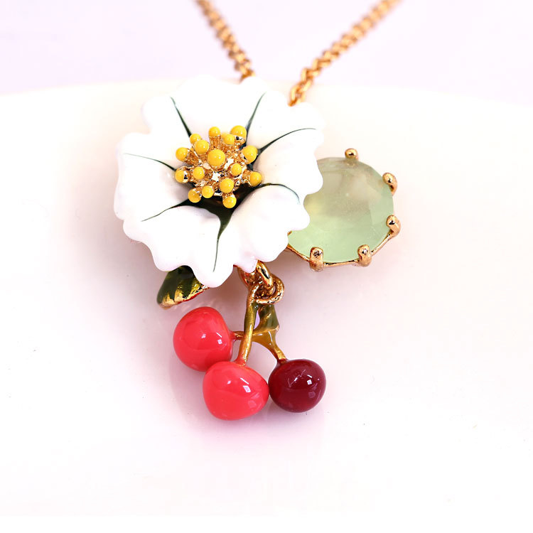 Enamel Glaze Daisy Zircon Cherry Gold Plated Necklace