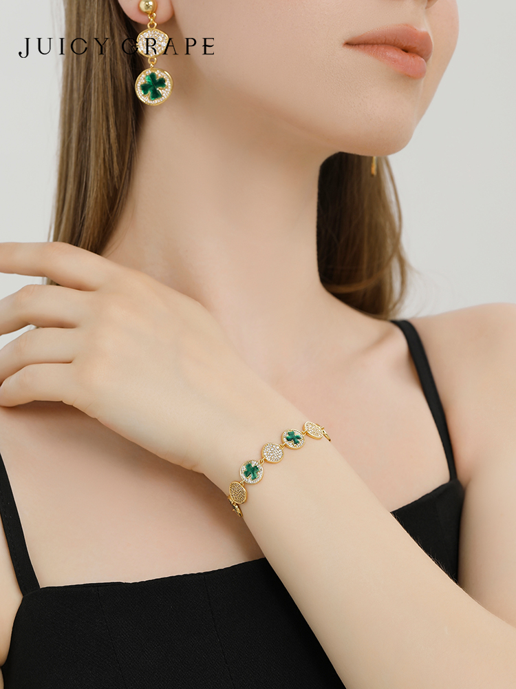 Clover Lucky Leaf Enamel Charm Bracelet Jewelry Gift3