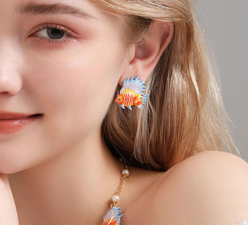 Tropical Fish And Pearl Enamel Asymmetrical Stud Earrings2
